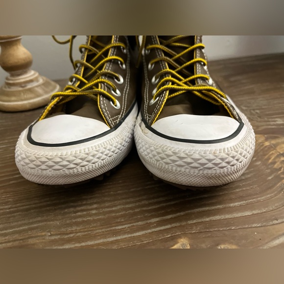 Converse Chuck Taylor City Hiker Leather High Top Sneakers Brown Yellow Sz 7M 9W - Picture 3 of 16